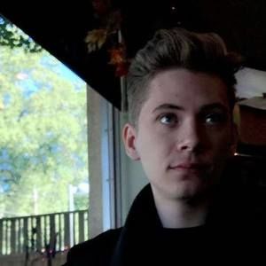 Meet your Posher, Nick